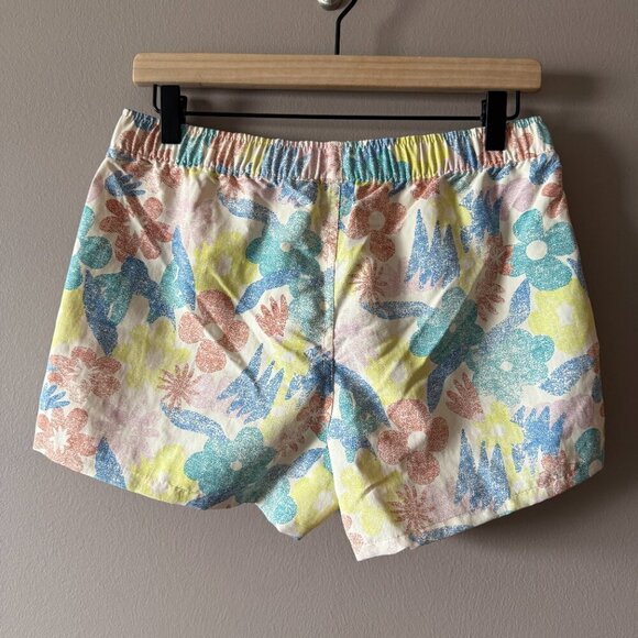 Women's S NWT Patagonia Channeling Spring Barely Baggies Shorts - Picture 3 of 8